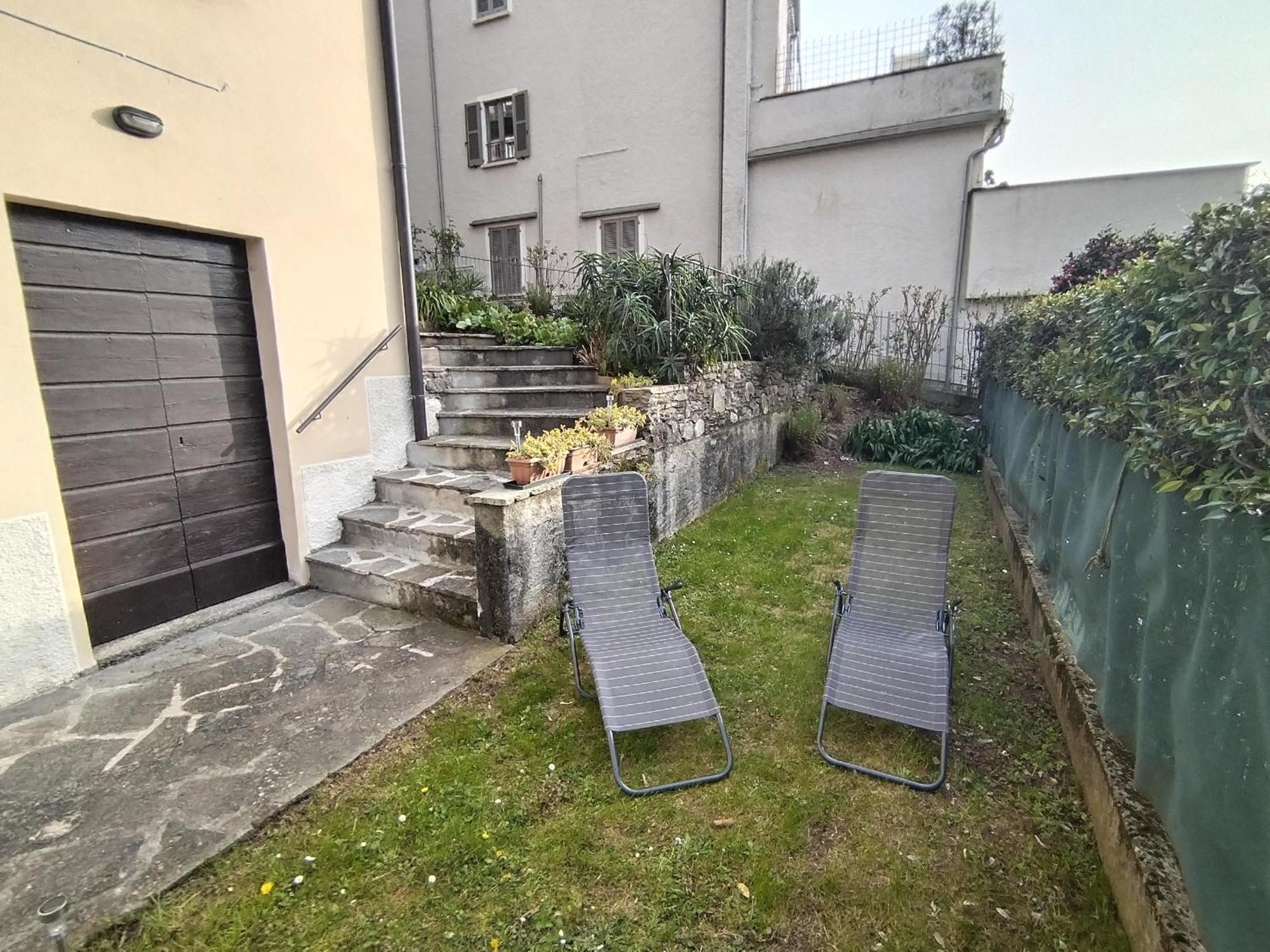 Little Country House Bellano Esterno foto