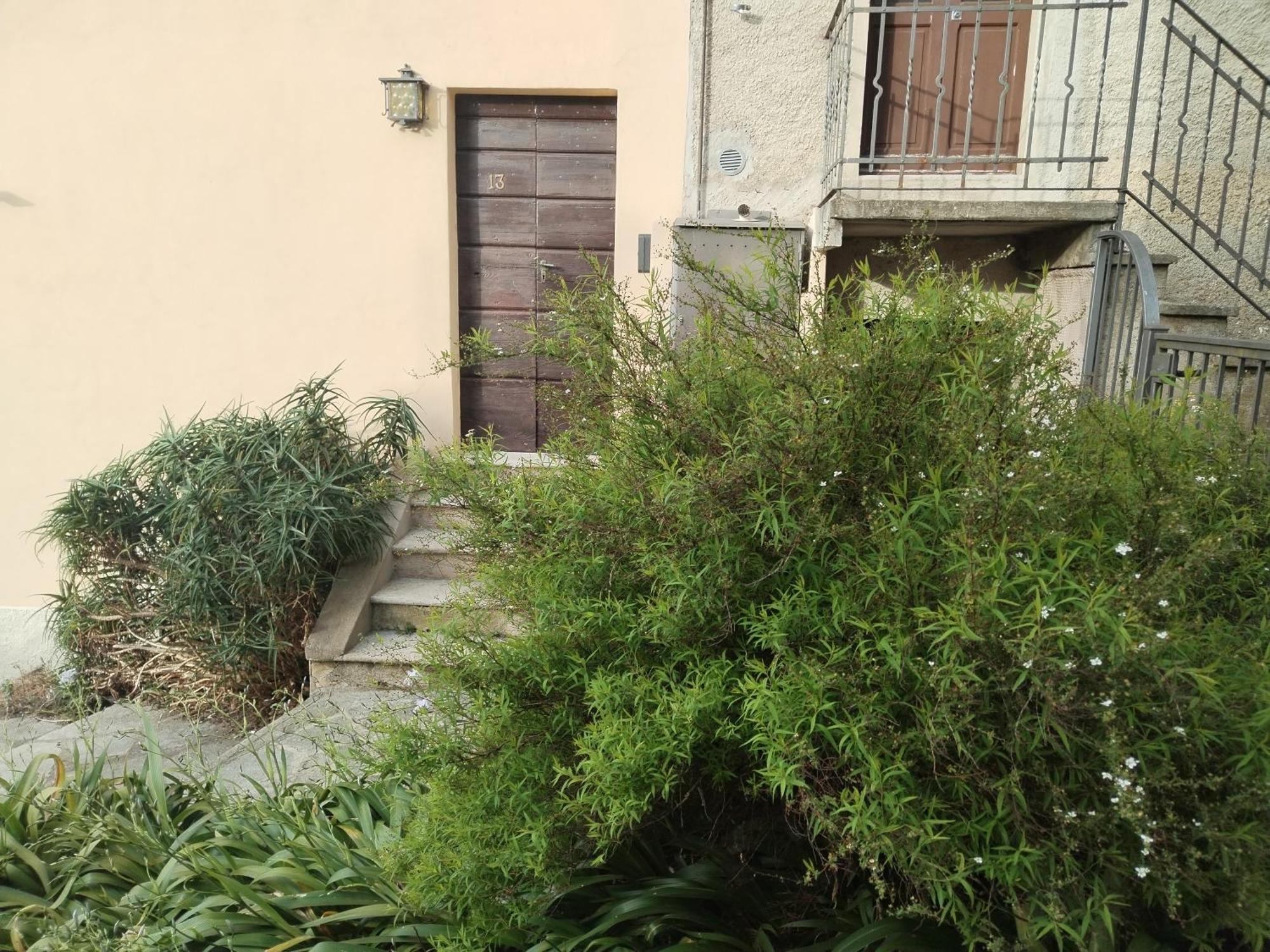Little Country House Bellano Esterno foto