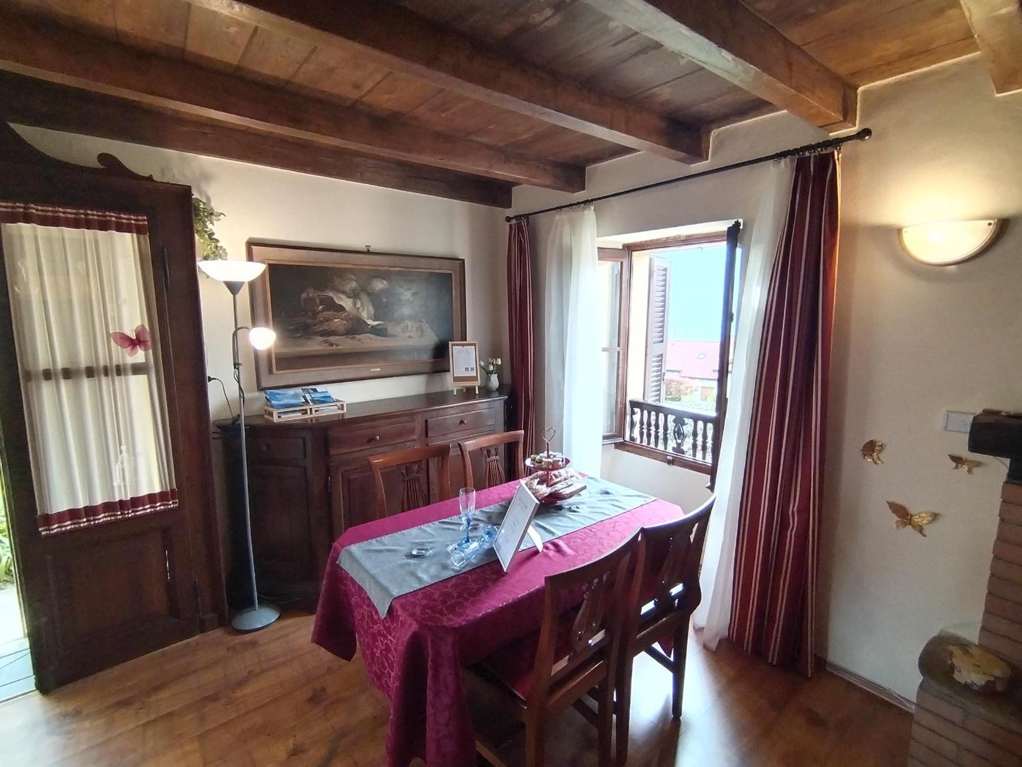 Little Country House Bellano Esterno foto