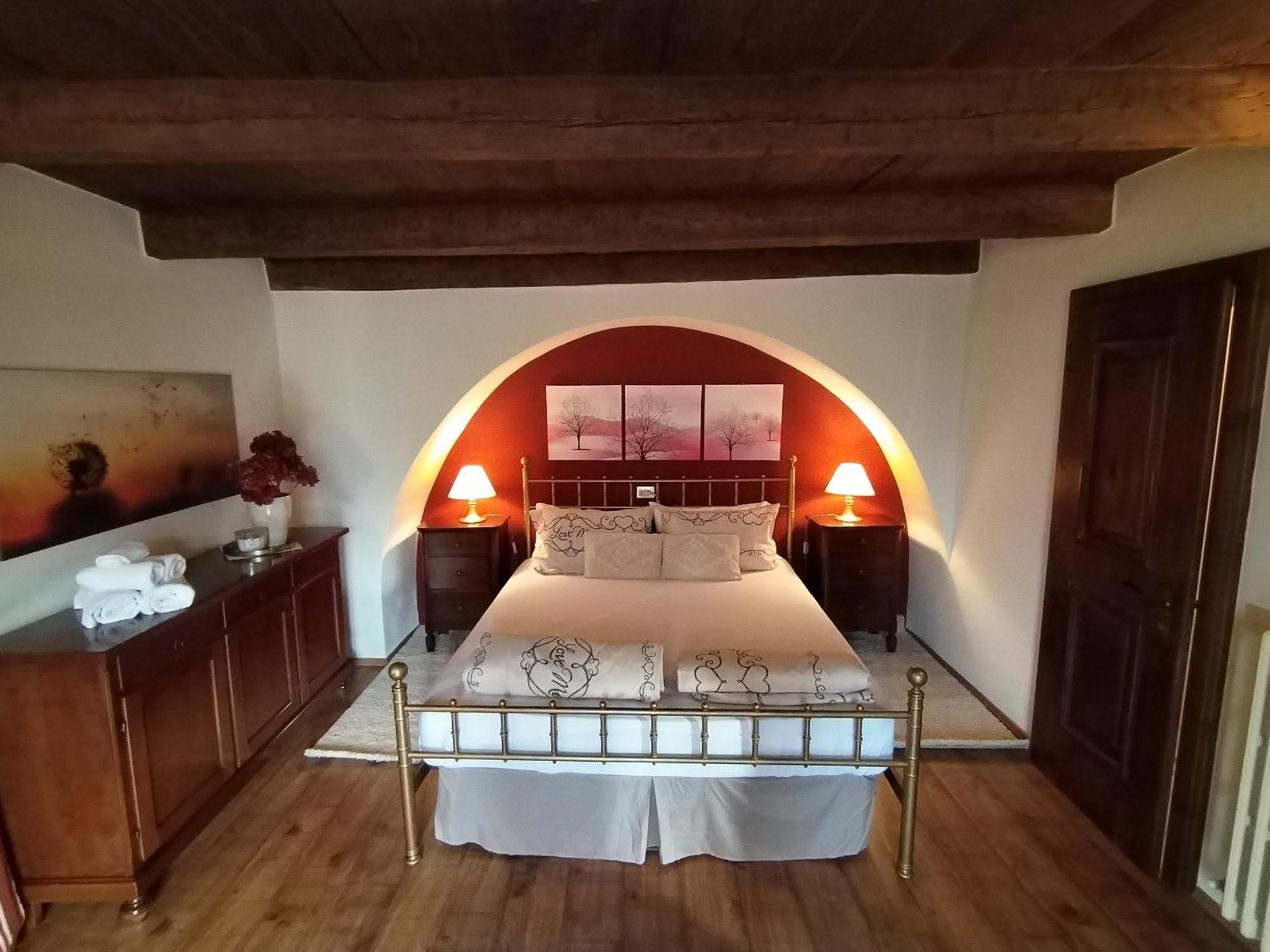 Little Country House Bellano Esterno foto